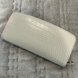A New Day wallet